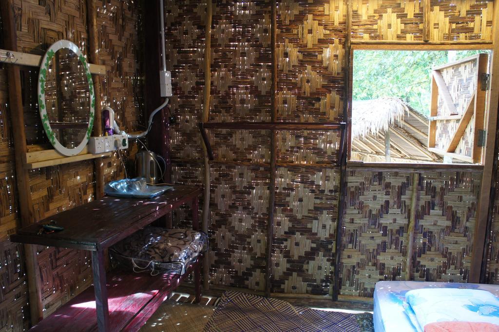 Rain Forest Inn Ringlet エクステリア 写真